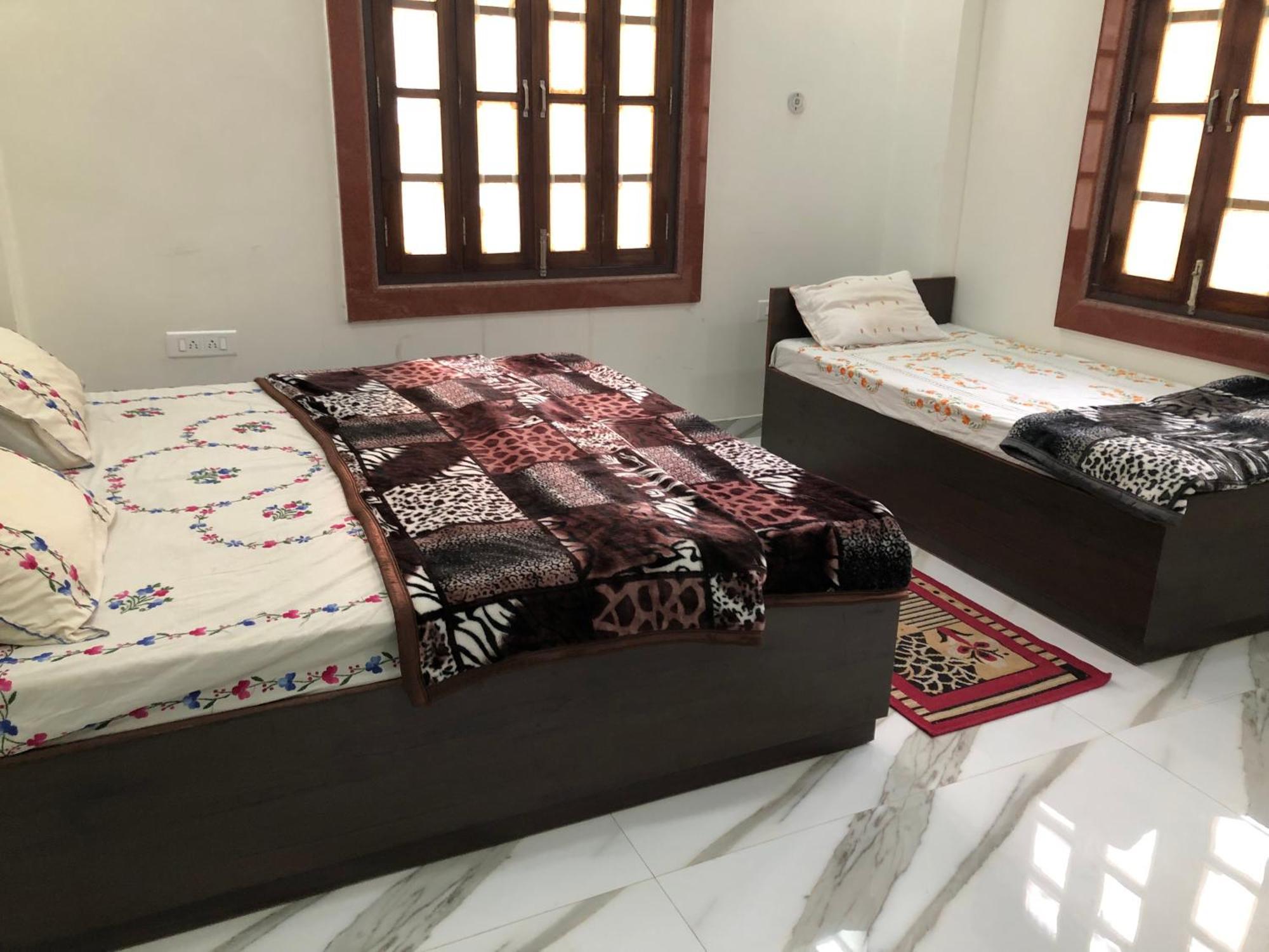 Ramaya Home Stay Varanasi Exterior foto