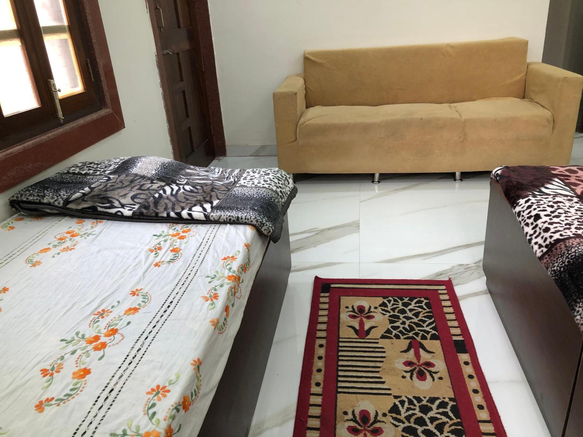 Ramaya Home Stay Varanasi Exterior foto